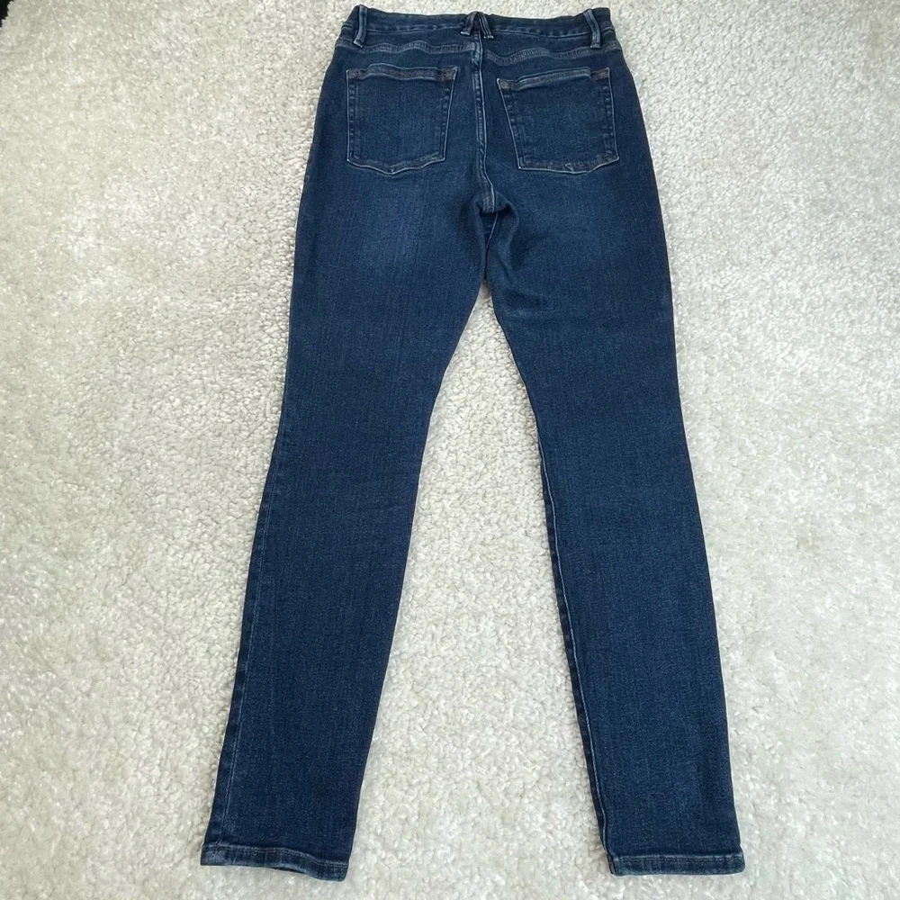 Good American Good Waist Ankle Skinny Jeans size 8/29. Dark blue wash Stretchy